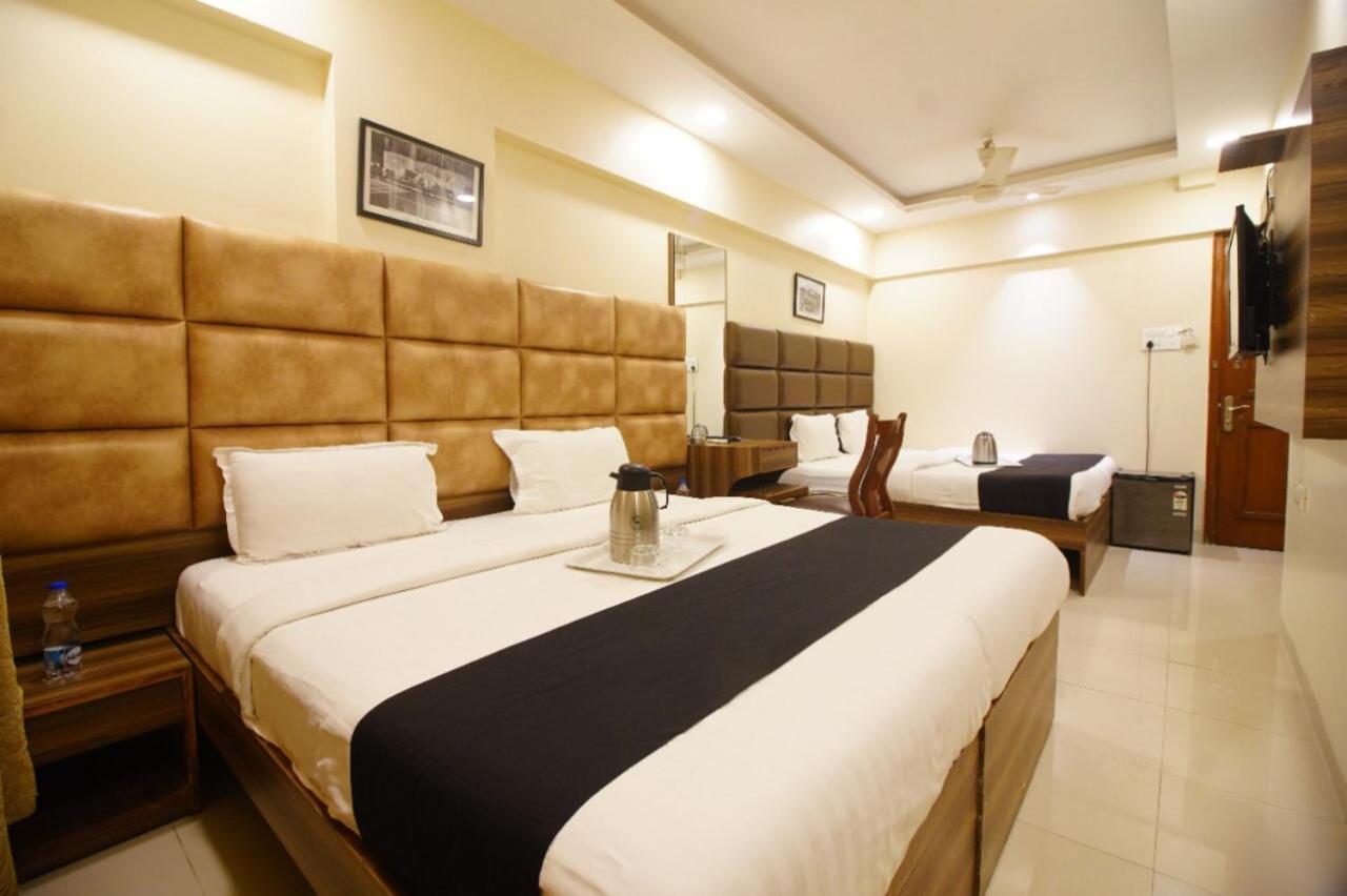 Mina International Hotel Mumbai (Bombay)